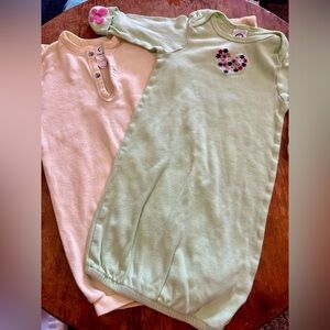 Gerber Yellow and Mint Green with Floral Heart Accent Sleep Gown Set